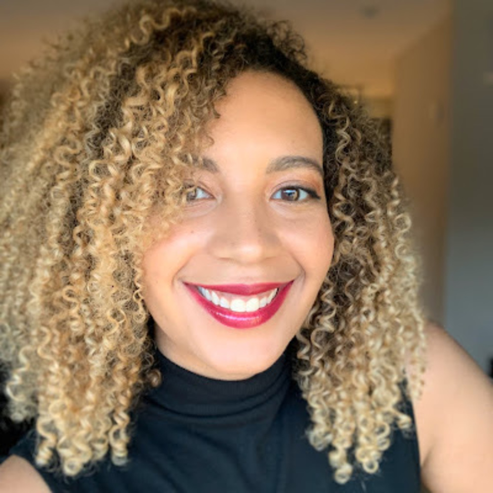 Meet your Posher, Janae